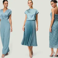 Drei Damen in eleganten blauen Kleidern, perfekt für die Hochzeit der Brautmutter.