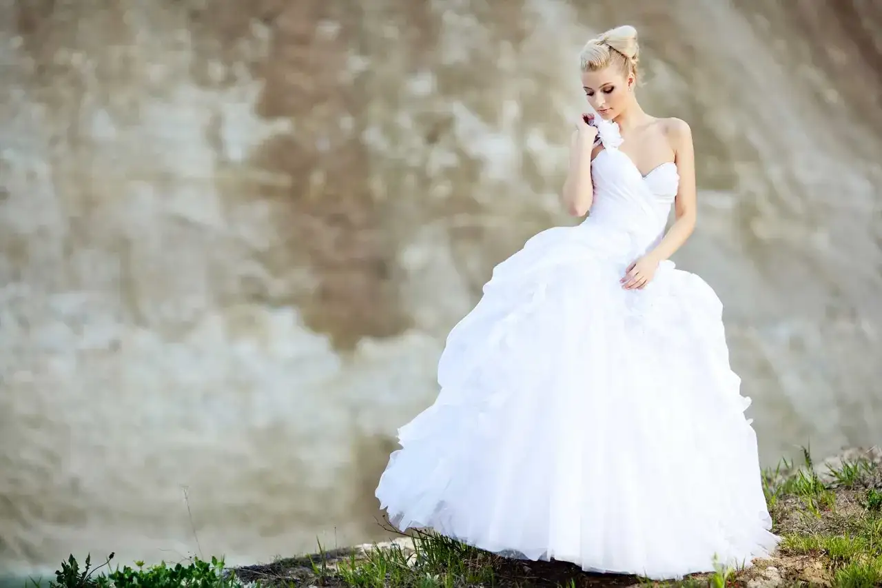 Reifrock unter dem Brautkleid - welcher passt zu deinem Kleid?